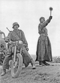 Немецкие гаишники на ретро-фотографиях