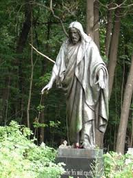 в спб тоже есть, на пример лютеранское кладбище одно на смоленке (васька) другое на волковке