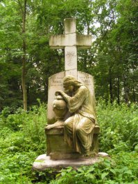 в спб тоже есть, на пример лютеранское кладбище одно на смоленке (васька) другое на волковке