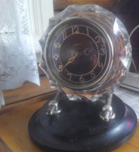 Знакомые часы, были такие и у нас