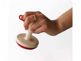 Ну, судя по названию поста не штампует, а Щтампует!!!