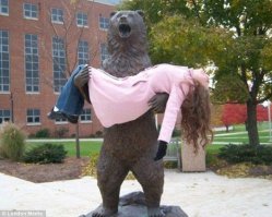 Как эксплуатировать памятники, чтобы инстаграм купал вас в лайках