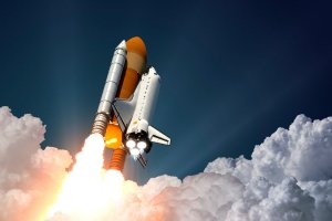 Нет, Вы - к сожалению - банальный не разбирающийся в обсуждаемой теме профан. Вот Вам вид сзади, где чётко видно, что у бензобака для "Шаттла" своих движков нет. 



Вот его "подвязка":



Ниже фото, как он взлетает. Следом схемы - "Энергия-Буран".
Идите уже! Всё ясно про Вас!