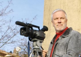 Посмотрел золовок и фотографию и не понял, при чем тут Дмитрий Крылов из программы "Непутевые заметки".