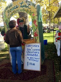 "При этом личная явка даже не требуется."
No appointment - это "без предварительной записи".