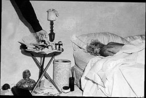 15 шокирующих гипотез о смерти Мэрилин Монро