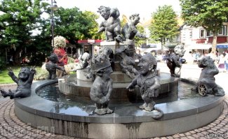 30 самых необычных и красивых фонтанов мира