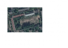 С-Пб. На этом месте было Учебно-производственное предприятие  3 Всесоюзного общества слепых. На нем работали сотни слепых и слабовидящих. Делали, например, начинку для телефонных станций.
В 1990-х туда пришли эффективные менеджеры.