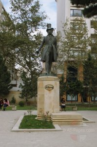 Памятник Пушкину в г. Баку.