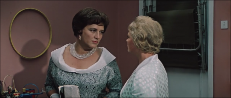 Из женщин, получается, одна Надежда Румянцева была актрисой только комедийного амплуа?