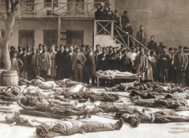 И азербайджанцы помнят армянского геноцида 1905 года, Бакинскую резню 1918 года Карабахские погромы. Но это не означает что я тоже должен убить армянских женщин и детей!!!