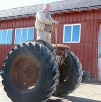 Парень на неведомой херне ...