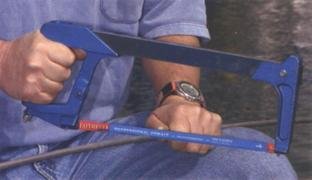 Ога, щас! Владелец Шнивы будет покупать профессиональный инструмент для разовой работы? Всё будет проще.