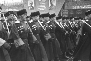 а эти казаки тоже ху...ые:?