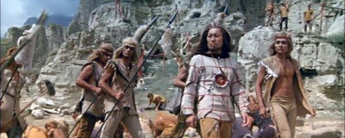 А в этом фильме его не указали в титрах...

Игорь Старыгин в роли молодого индейца - онкилона в фильме "Земля Санникова" 1973 г.


Сложно узнать...