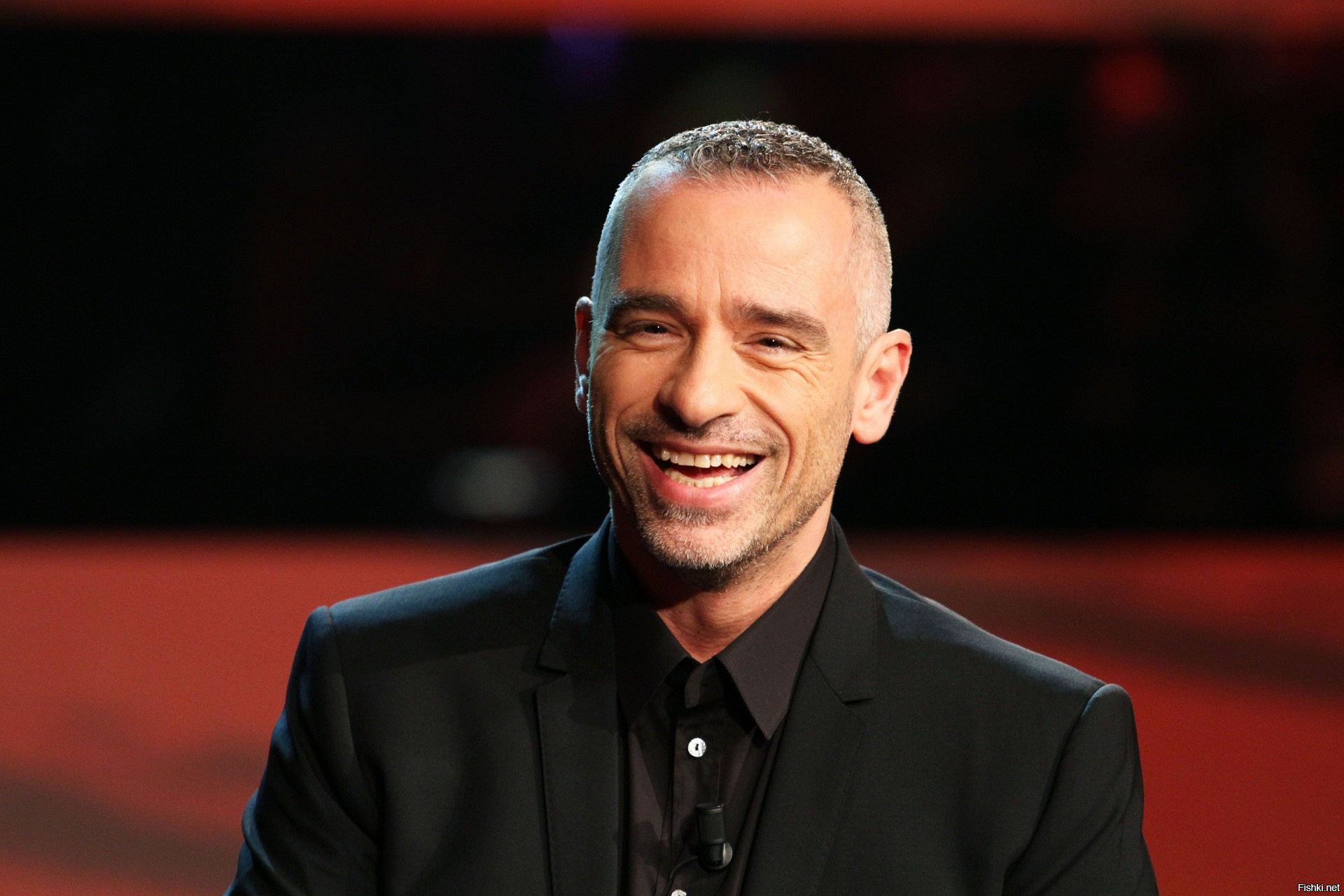 Имя итальянского певца рамазотти 4 буквы. Eros Ramazzotti. Рамазотти певец. Eros Ramazzotti в молодости. Эрос Рамазотти фото сейчас.