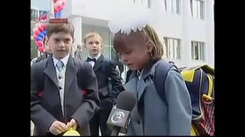 Девочка слишком быстро подросла?