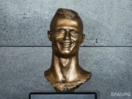 Рисунок вроде лучше получился, чем скульптура