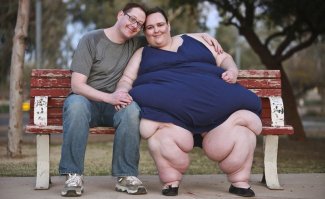 Как говорил мой друг: Пока до песды доберешься - ляжек наепешься...
.