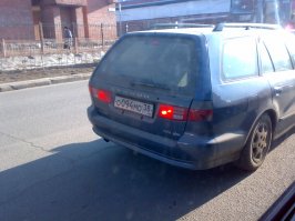 Из моей коллекции: Номер можно прочитать так: оОЯЧмо
Жаль водилу...
