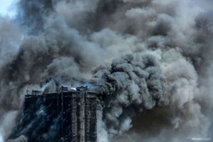 15 мая 2015 г в Баку был такого рода пожар , погибло 15 человек в том числе и дети. Я был там и поверьте это ужасно. Рёв сирен крики людей прыгающих с окон , отчаянье родственников наблюдающих как гибнут их родные . Не дай Бог такого никому!