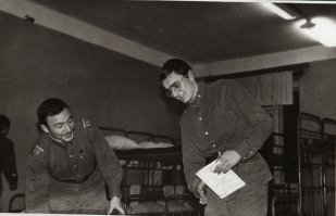 Блин .Спасибо ,камрад,от  славных ефрейторов.Ты  снял  камень  с  души.Честно.