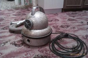 ох, что-то пылесос на 4-й фотографии кажется мне знакомым. И сдается мне - это не производство США.