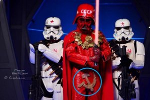 А не тяжело ему, родному, такое таскать? ;)