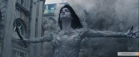 Ради нее посмотрел фильму. В Агенте Кингсман она была круче всех...