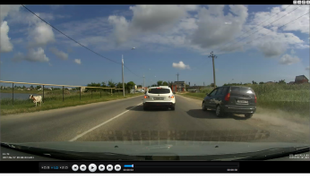 ПЛЯЯЯТЬ!!! Только написал, и повез дочу на работу. И нате, получите-распишитесь! Небольшой заторчик перед ж. д. переездом, причем мы едем, не стоим! У меня всё...