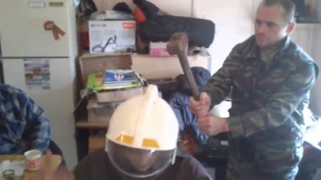 Гаденышь! Замес устроил и чуть пешеходов не посрезал! Надо было добить тупоголового!