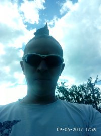 И я пташку выходил. И отпустил. Сейчас жалею....так привязался к нему.