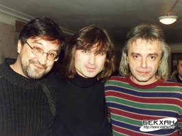 Бекхан    российская рок-группа. Одна из групп, работающих в эстетике  Кино . Бессменный лидер   Бекхан Барахоев.