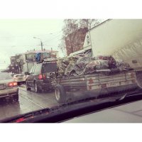 Это больше похоже не на картошку, а на трупы, укрытые брезентом:)