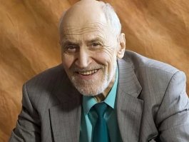 Наш Герой!
- Здравствуйте, дорогие телезрители! (с)