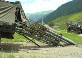 "Лучше бы еб..нуло!!" - подумал солдат...