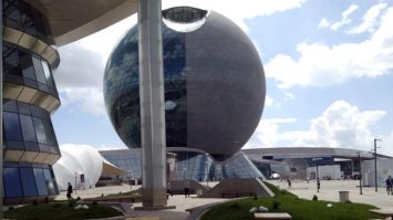 понты, ничего более... даже Звезда смерти не стреляет...