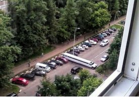 Припарковался по разметке