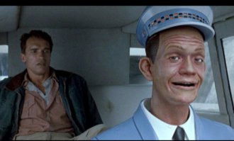 С водилой прикольней.