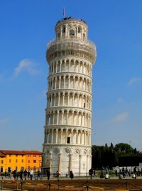 На 4 сотках можно и такую соорудить.