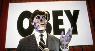 Во что залипнуть на выходных: 9 фильмов и сериалов о скрытом вторжении инопланетян