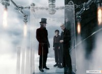 К/ф "Чарли и шоколадная фабрика" (2005). Стеклянный лифт, который может ездить по вертикали и по горизонтали. И даже ЛЕТАТЬ!