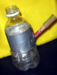 Херня всё это, господа. Пластиковые бутылки изобрели только для того, чтоб водичку разливать и делать вот ЭТИ изделия. Всё остальное - ерунда и напрасная трата времени и сил