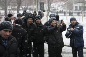 Не поверишь, в Омске да Якутске в основном такие прибалты: и тоже жертвы советской власти.