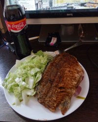 Мой муж вкусно жарит рыбку)))