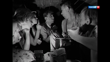 Когда я был маленький, я тоже отдыхал в пионерских лагерях