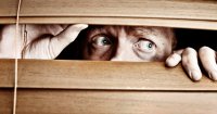 У меня слабовыраженная социофобия

Переживать не стоит по этому поводу. Все мы немного социофобы.
