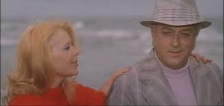 я её в "Дорогом мальчике" приметил...