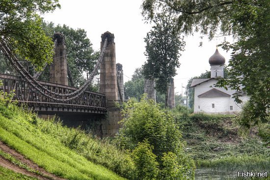 Город Остров, цепные мосты через реку Великая,единственные цепные транспортные мосты середины XIX века, сохранившиеся на территории России. 1853 год.