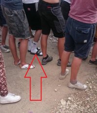 согласен, носки и шлепки - фу ага